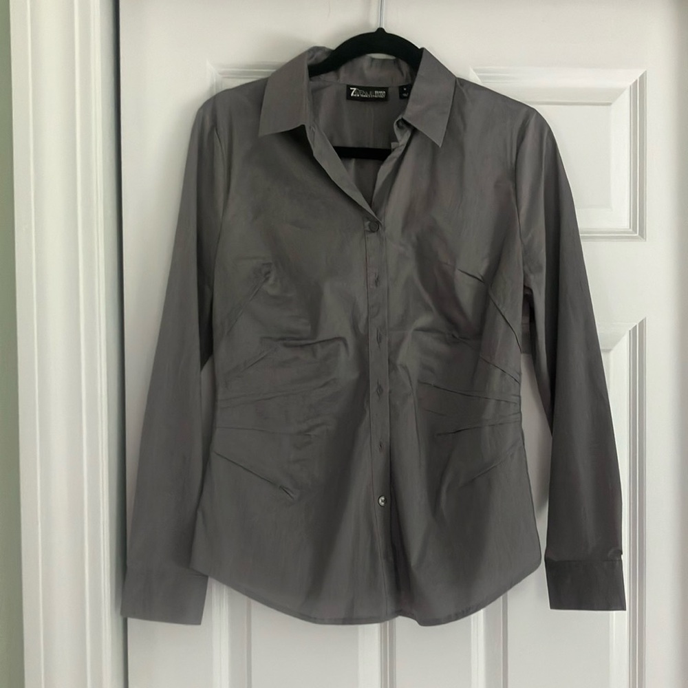 7th Ave New York & Company ruched long sleeved dress shirt.